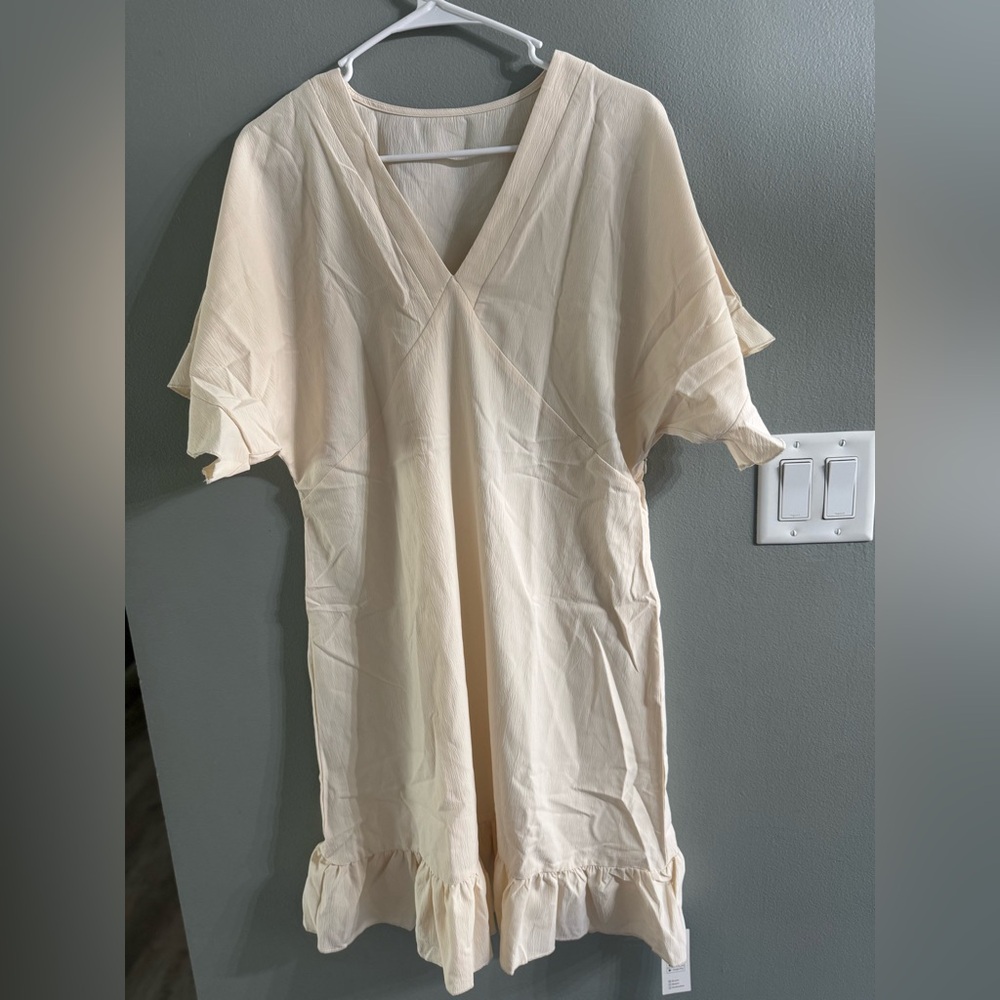 Cupshe Cream V-Neck Ruffle Dress - Picture 2 of 6